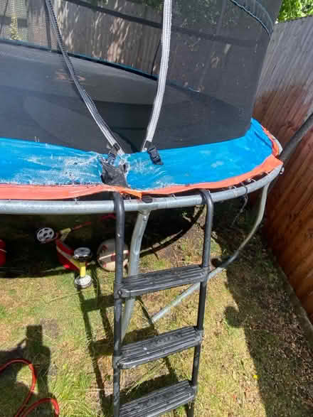 Photo of free Trampoline (TW15) #2