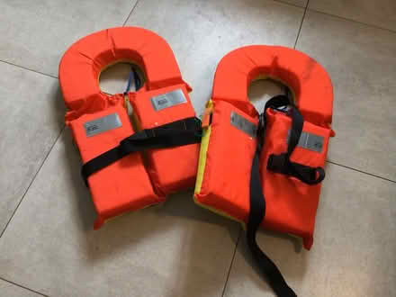 Photo of free 2 Life jackets/Buoyancy aids (Christchurch Town Centre) #1