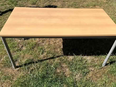 Photo of free IKEA desk 160 x 80 cm (Amersham HP6) #1