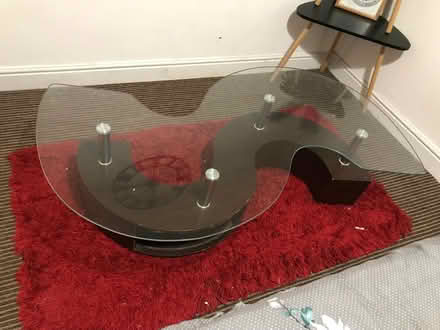 Photo of free S shaped coffee table (De21 4lu) #1