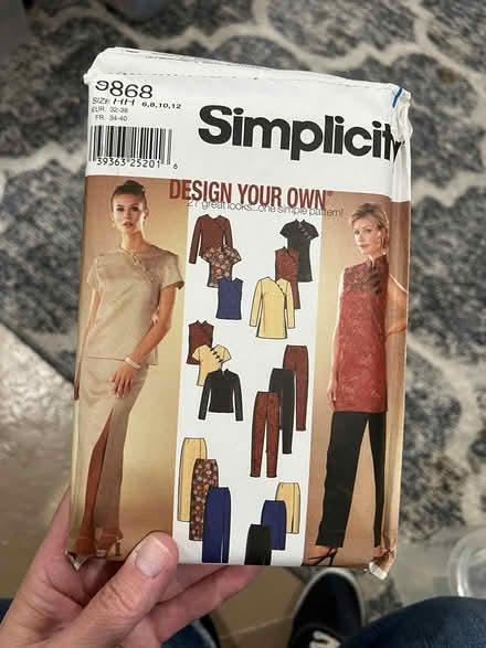 Photo of free Sewing - Fabric & Notions (Wood Ridge) #3