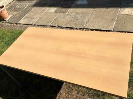 Photo of free IKEA desk 160 x 80 cm (Amersham HP6) #3