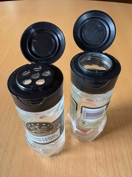 Photo of free Empty spice jars (Queensway Terrace South) #1