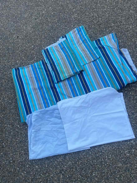 Photo of free Double duvet (Old Winsdor SL4) #1