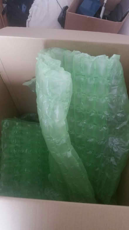Photo of free Extra large box (S5 8DP) #2
