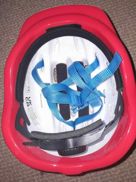 Photo of free Paw Patrol helmet kids small (Welwyn Garden city AL7) #4