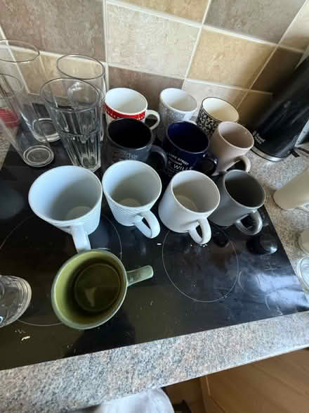 Photo of free Cups/mugs and glasses (NE10) #1