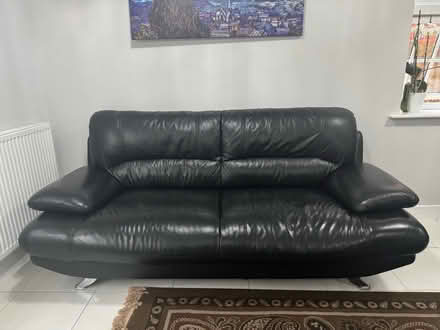 Photo of free Leather Sofa (Chipping Barnet EN5) #1