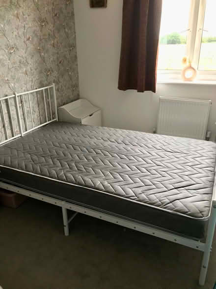 Photo of free Small double (4') mattress in excellent, like new condition. (Attleborough NR17) #1