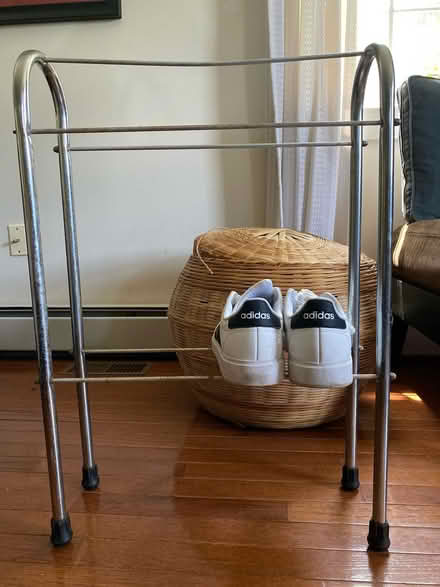 Photo of free Shoe or towel rack (Crownsville/Gambrills/Crofton) #1