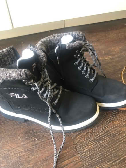 Photo of free Woman shoes (BN3) #4