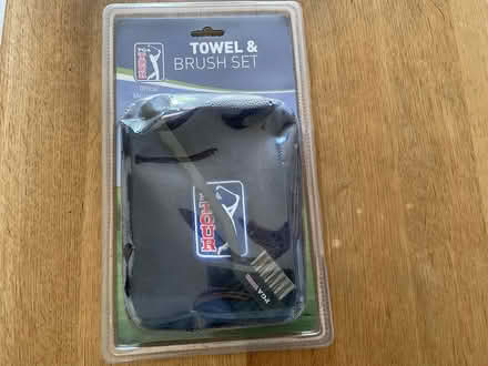 Photo of free Golf Towel and Brush Set (GU18) #1