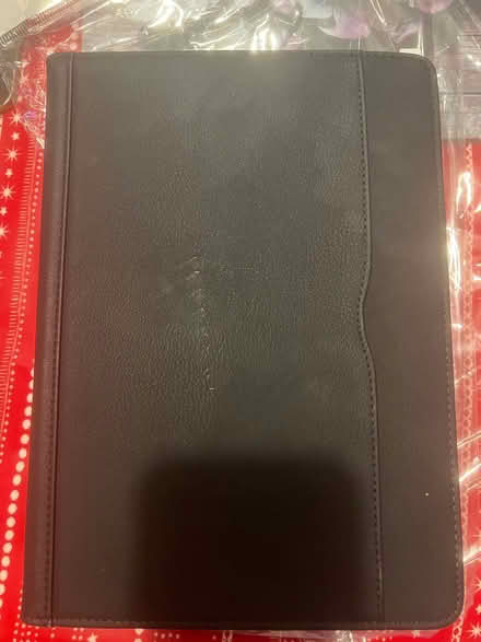 Photo of free iPad cover (Finchampstead RG40) #4