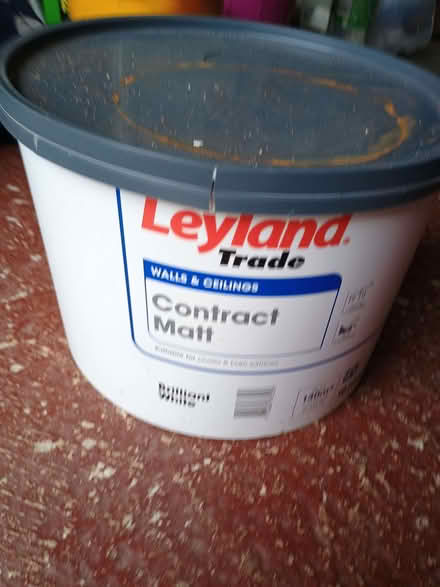 Photo of free White Matt emulsion paint (Primrose Hill) #1