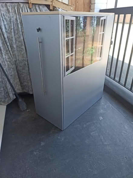 Photo of free Cabinet, with lock (E14) #1