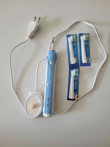 Photo of free Oral B Electric toothbrush (Potters Bar EN6) #1