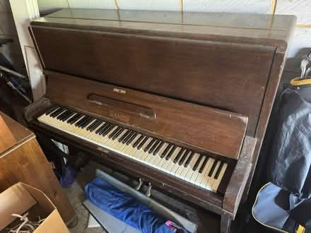 Photo of free Sames Piano (HP16) #1