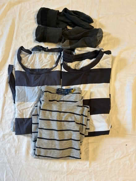 Photo of free Men T-shirt- LG and M (BN2, kemptown) #1