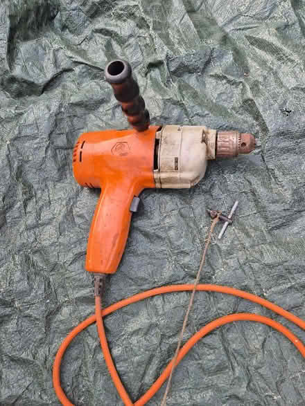 Photo of free Black and Decker drill (Iffley Road OX4) #1