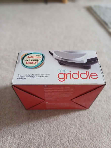 Photo of free Mini griddle (East Croydon CR0) #2
