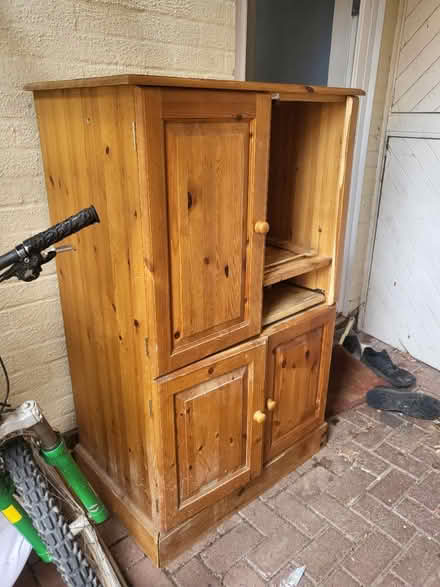 Photo of free Computer rable. Solid pine (Sy3 5dn) #2