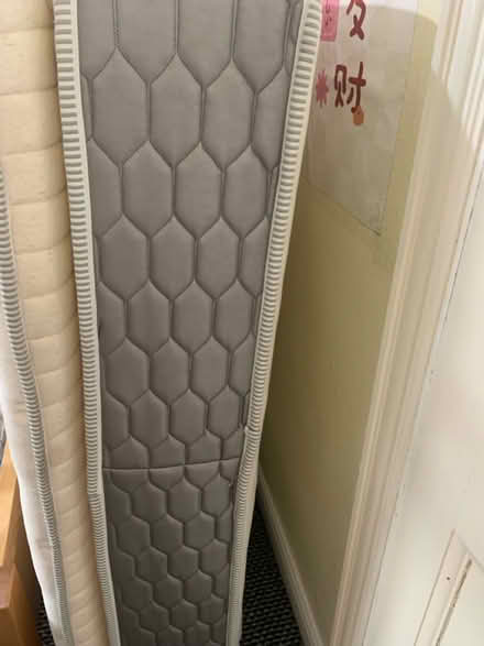 Photo of free Double mattress (Cv3 1hg) #4