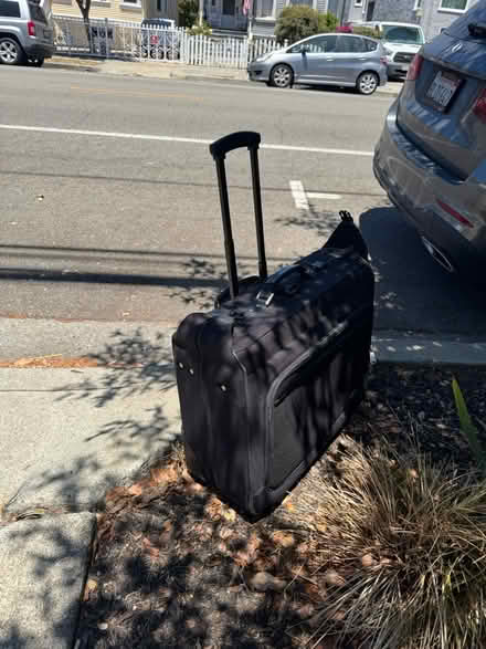Photo of free Samsonite luggage (Alameda) #1