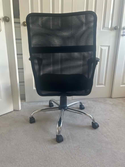 Photo of free Office chair (Mitcham) #3