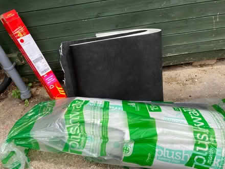 Photo of free 5 carpet grippers and underlay (leftovers) (New Marston OX3) #1