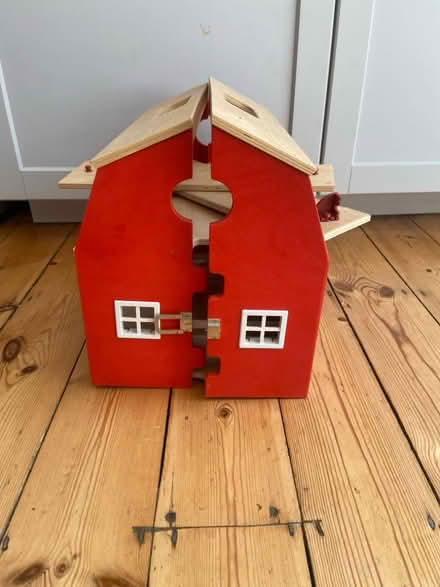 Photo of free Schleich horse stable (St Margarets TW1) #1