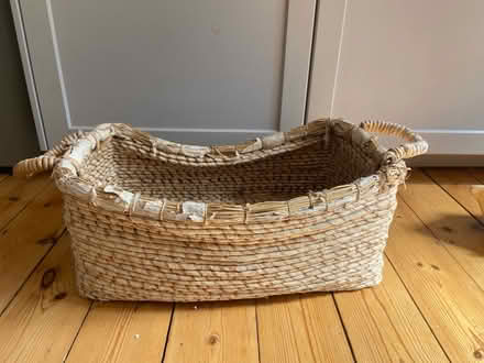 Photo of free Shabby chic basket (St Margarets TW1) #1