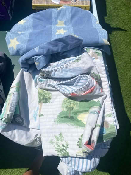 Photo of free Singles duvet covers (Hersham KT12) #2