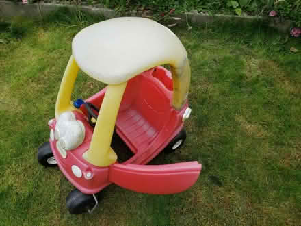 Photo of free Little Tykes Car (CH49) #2