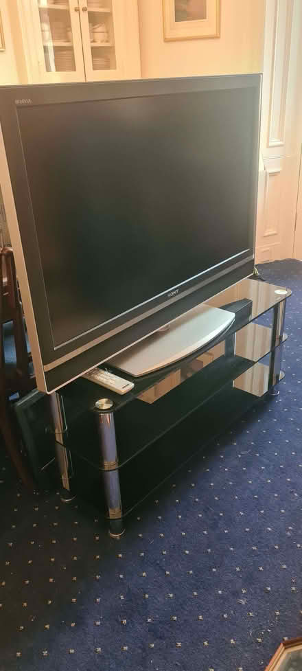 Photo of free Flat Screen TV with stand (Morningside EH10) #1