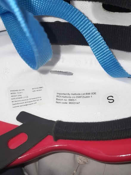 Photo of free Paw Patrol helmet kids small (Welwyn Garden city AL7) #3