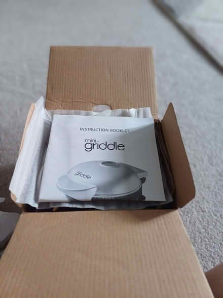Photo of free Mini griddle (East Croydon CR0) #4