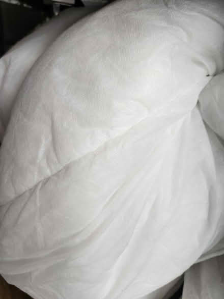 Photo of free Mixed Bag of King Sized Bedding (L23 6XS) #2