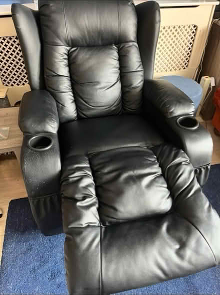Photo of free Reclining massage chair (Paulsgrove) #1