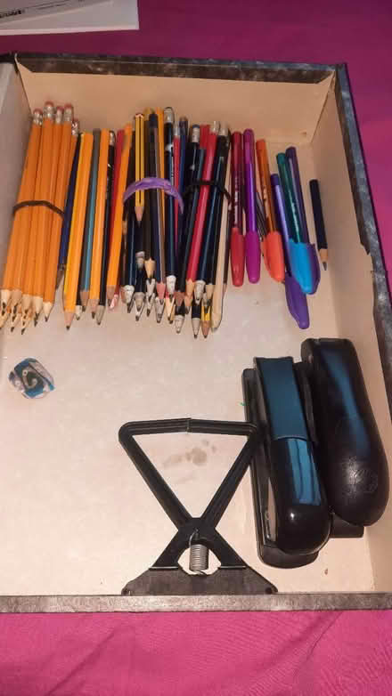 Photo of free Stationary (Rose Hill OX4) #1
