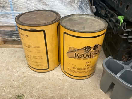 Photo of free 2 x 5kg empty tins (Harpenden AL5) #1