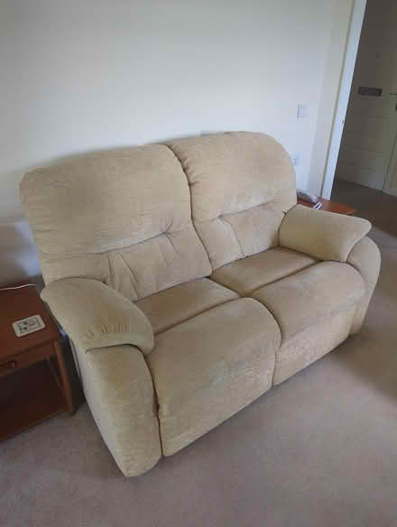Photo of free Sofa and reclining chair (Waterlooville PO7) #1