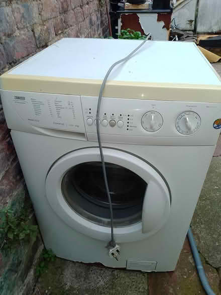 Photo of free Old working Zanussi washer (Wallasey CH44) #2