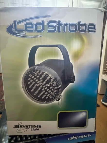 Photo of free Variety of Party lights & effects (Windsor SL4) #2