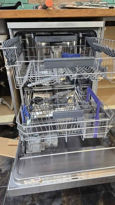 Photo of free Dishwasher (Peckham SE15) #2