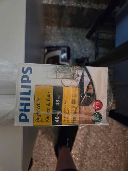 Photo of free Fluorescent Tubes (Glenview near Northbrook) #1