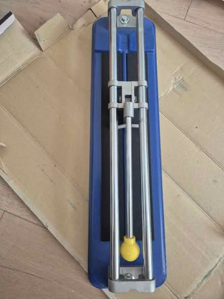 Photo of free Tile cutter (CR4 Mitcham) #2
