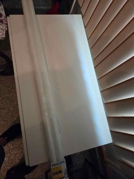 Photo of free Fluorescent Tubes (Glenview near Northbrook) #2
