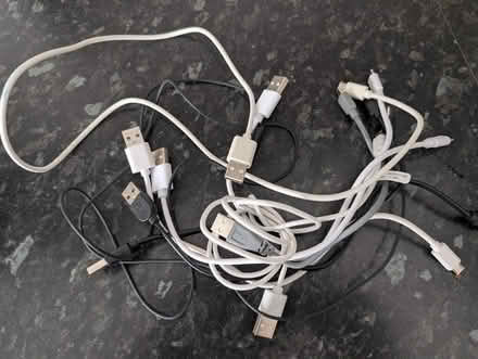 Photo of free 9 micro usb cables (SL6 furze platt) #1