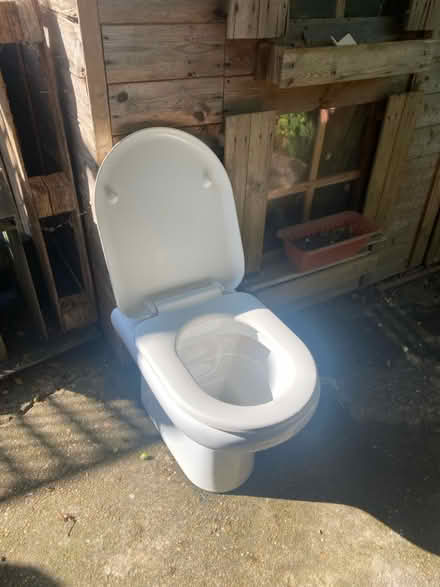 Photo of free Toilet (Fiveways, Brighton) #2