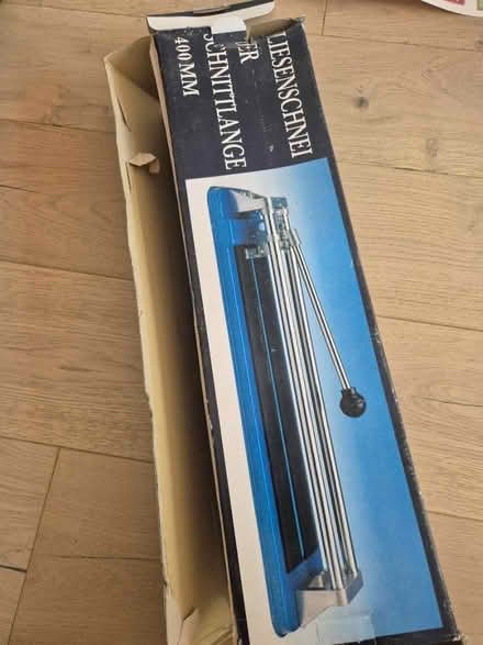 Photo of free Tile cutter (CR4 Mitcham) #1